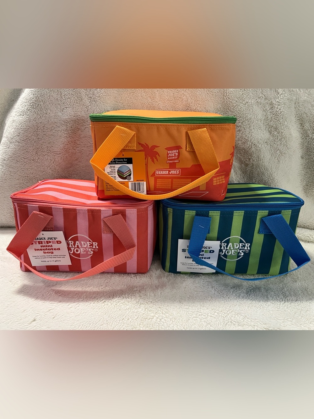 Trader Joe’s Mini Striped Insulated Lunch Bags. Summer Edition 2026. NWT.